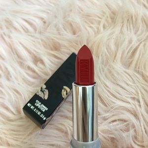 Kylie Cosmetics Creme Lipstick [Pomegranate]
